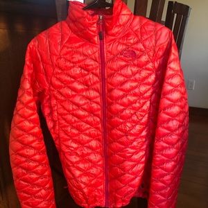 North Face lightweight puffer jacket